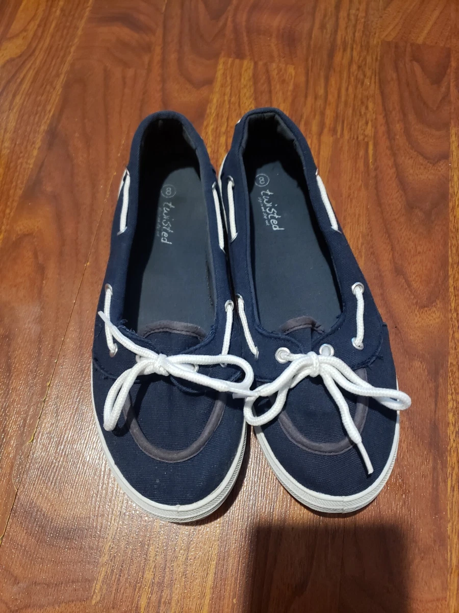 Twisted shoes slip in and step out store