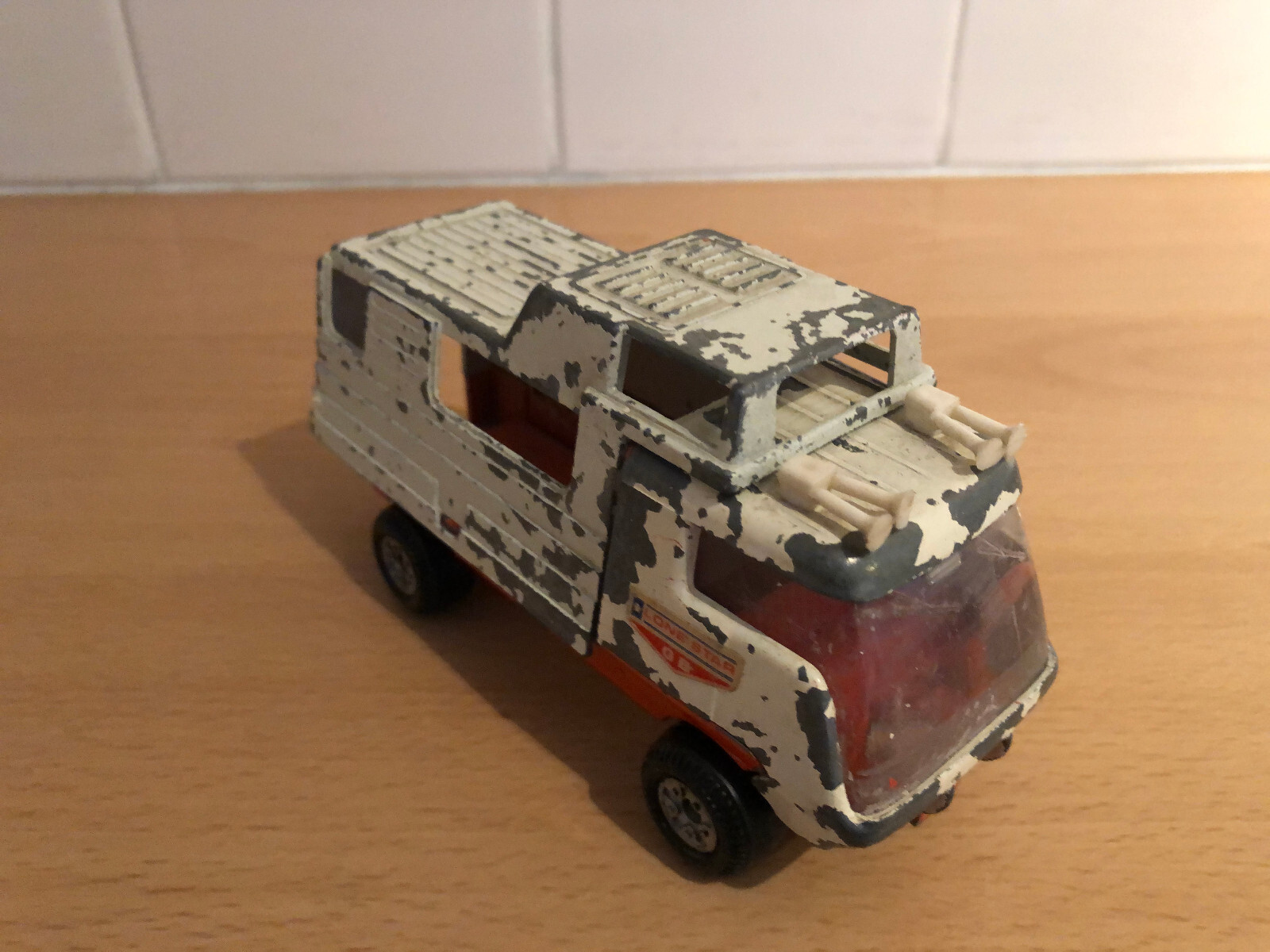 Picture 1 of 2