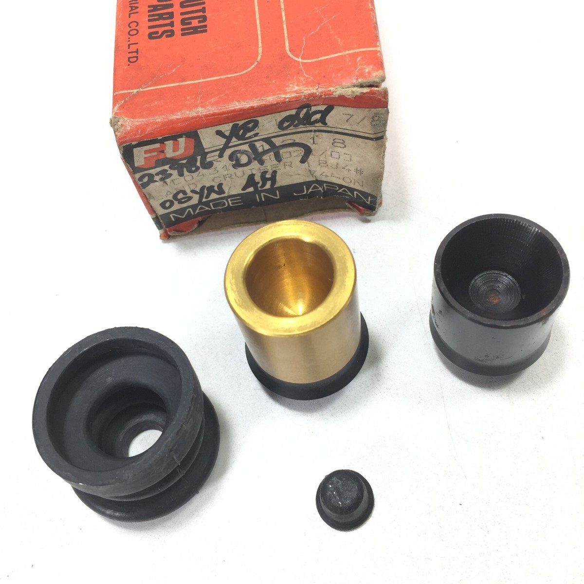 oya0917出品 NEW Genuine OEM Kawasaki 49043-7002 Priming Pump Assembly Primer