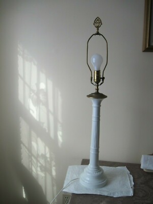Lampe De Table Blanche Richard Ginori – Porcelaine Italienne – Vintage
