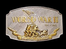 NB25112 VINTAGE 1992  WORLD WAR II 1941-1945 REMEMBERED  MILITARY BUCKLE