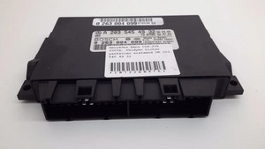 MERCEDES-BENZ CLK C209 Einparkhilfe PDC Steuergerät A2035454932 3.00 35235315