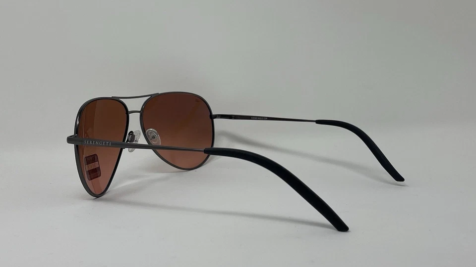 Gafas de sol Serengeti Carrara 8453 Gunmetal, controlador polarizado fotocromático 59-13 Foto 3 de 3