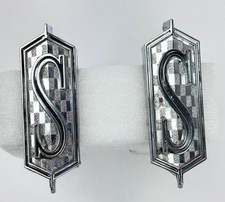 1969 - 1972 Oldsmobile Cutlass S Fender Emblem 399943 Set Of 2 Oem