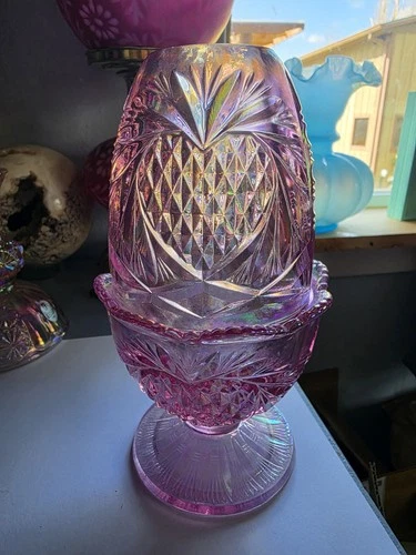 Fenton Iridescent Pink Pineapple Fairy Lamp