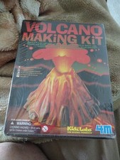 Kidzlabs 4M Volcano Making Kit Awesome Science Project New and Sealed