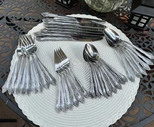 40 pieces Rogers Co Stainless Flatware Dream Rose Pattern Korea
