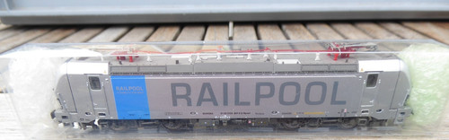 Piko 47380 TT Elektrolok 193 801-8 Siemens Vectron RAILPOOL Epoche 6 mit DSS+LED | Condition: Gebraucht