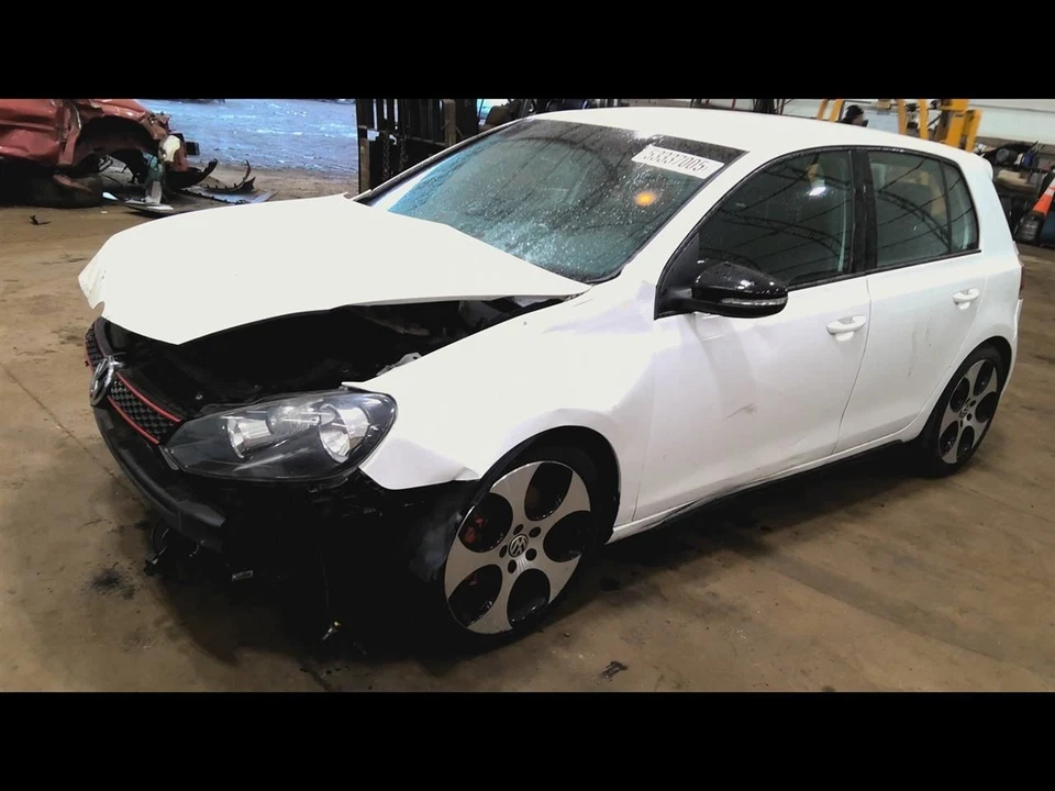 (LOCAL PICKUP ONLY) Rear Bumper Without Park Assist Fits 10-14 GOLF GTI 6830568 - Image 3 of 4