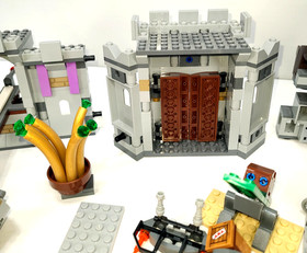 LEGO The Angry Birds Movie: King Pig's Castle (75826) May Be Incomplete