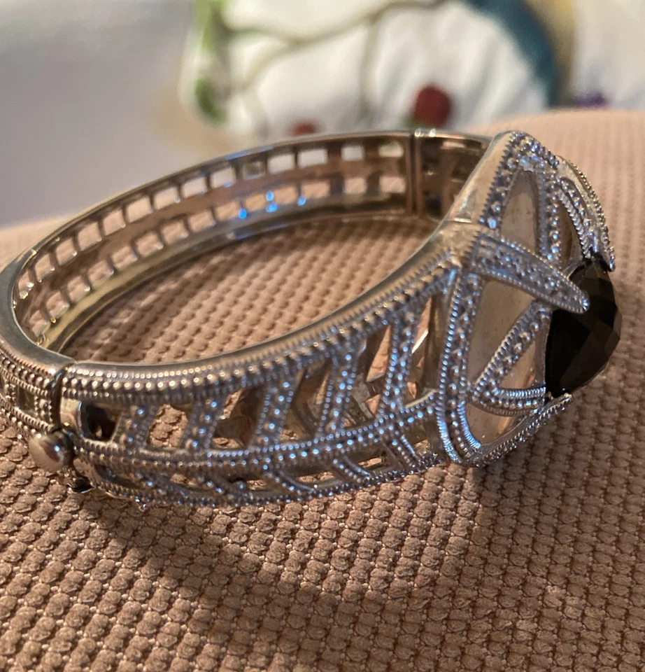 JUDITH JACK 925 STERLING SILVER ONYX & MOP FILIGREE BANGLE BRACELET 8.5"  - Image 2 of 4