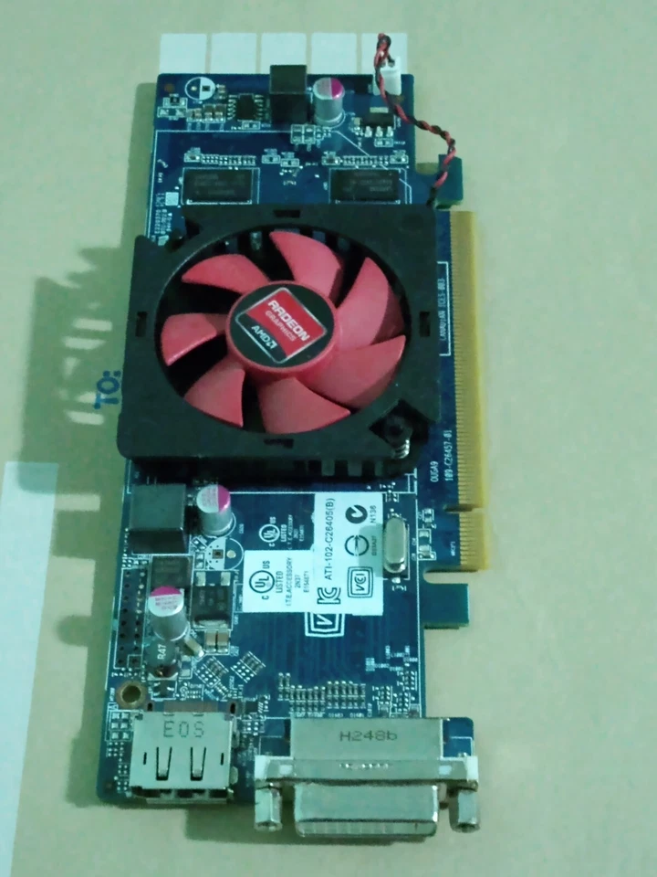 Dell VVYN4 AMD Radeon HD 7470 1gb DVI DisplayPort Full-height Video Card - Image 2 of 4
