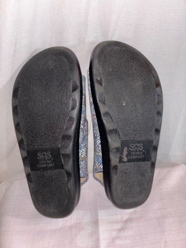 SAS Relaxed Comfort Sandals Size Women’s US 9 Summer Beach Blue Fish Scales - Picture 6 of 7