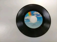 Tiffany - I Saw Him Standing There  MCA-53285 No Sleeve