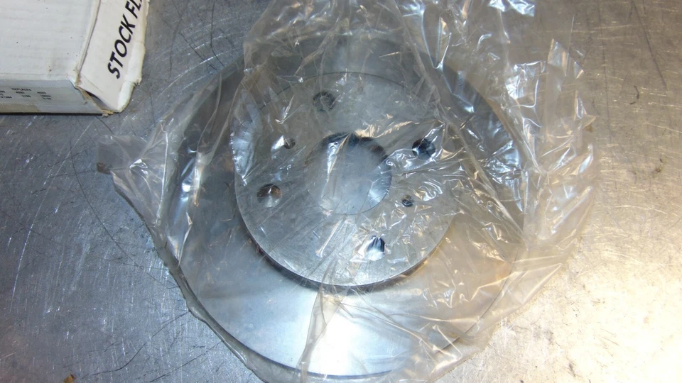 Chevy Nova 1985-88 EE. UU. Rotor de freno delantero 141384 BR06186 1984-88 Toyota Corolla Foto 3 de 4