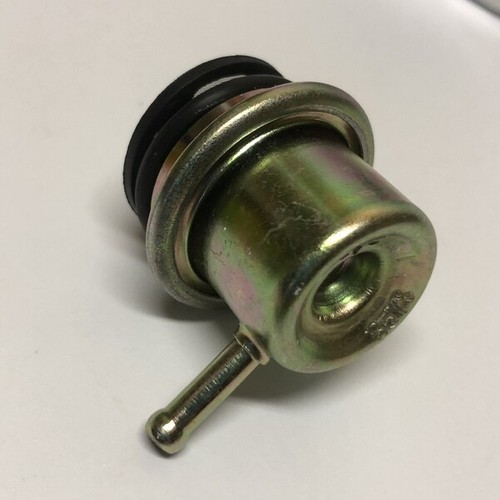 Fuel pressure regulator for replacing Holden 8171133980 SMP PR223 FPR-086 - Picture 4 of 5