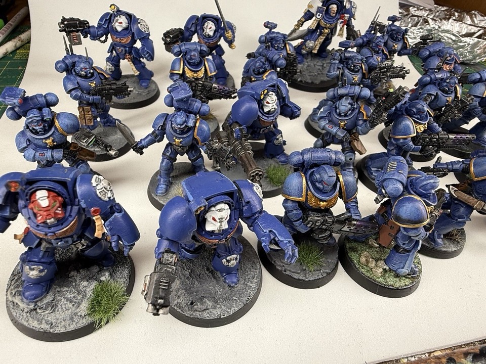 Warhammer 40K - Gros lot de décoration en resine