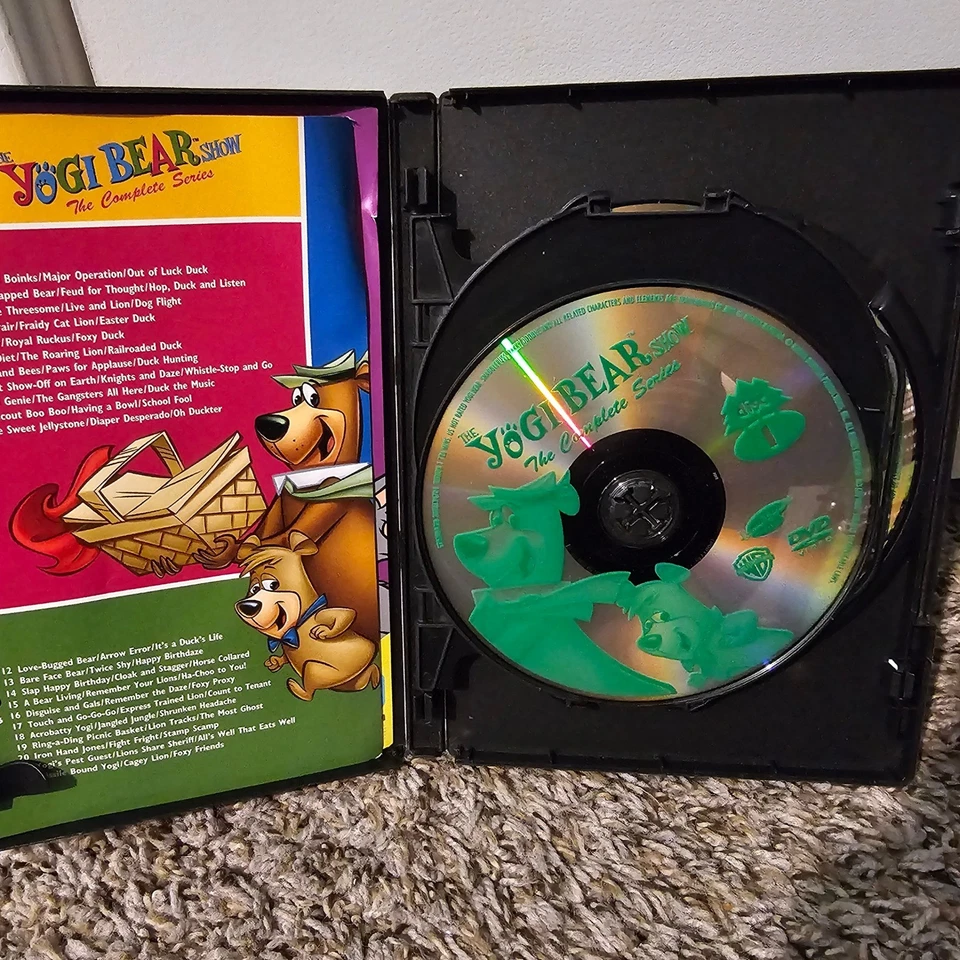 Hanna Barbera Diamond Collection yogi Bear Show Complete Series 3 Disc DVD Set Foto 2 de 4