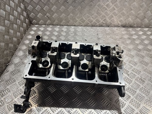 Volkswagen PASSAT B6 2006 Diesel 77kW Zylinderkopf 038103373R ARV16182