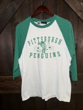 Pittsburgh Penguins Men’s Medium St Patrick’s Day NHL Old Time Sports 3/4 Shirt