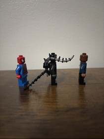 Lot of 3 Lego Marvel Super Heroes 76004 Venom, Nick Fury, Spider-Man Minifigure