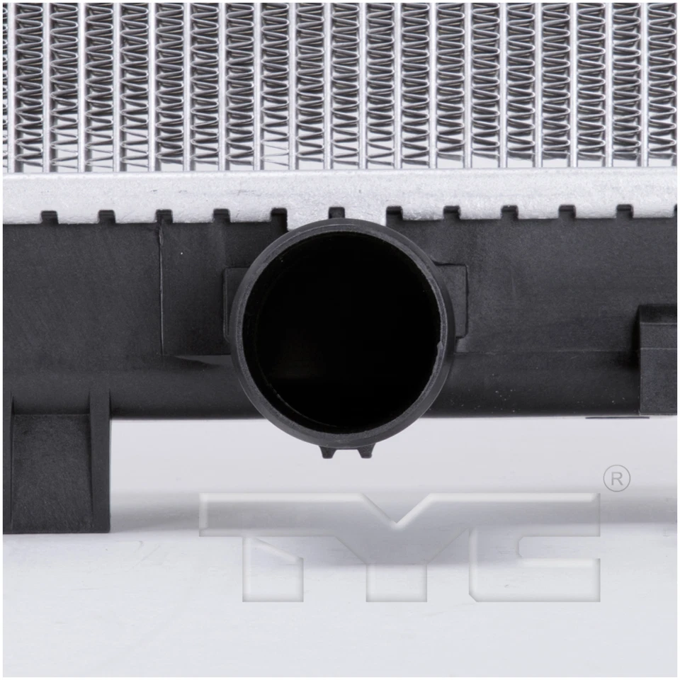 For Toyota Sequoia Radiator 2008 2009 w/ Automatic Transmission 4.7L Engine - Imagem 3 de 4