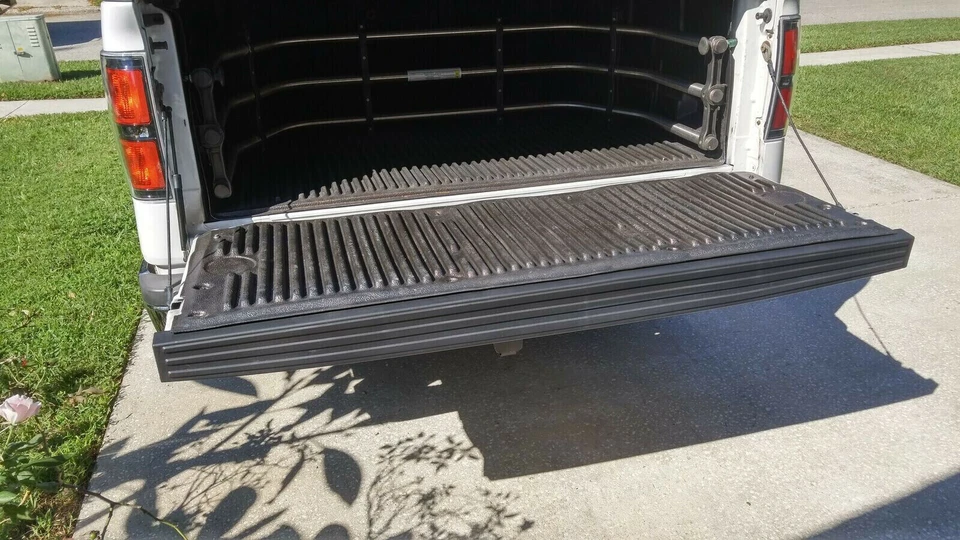 For 2009-2014 Ford F150 Tailgate Top Protector Spoiler Cover Moulding Cap Black Foto 4 de 4