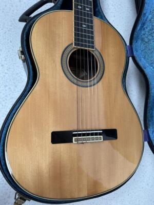 ヤマハ CP-500 アコースティックギター ハードケース（鍵付） ※301 Yamaha CP-500 Acoustic Guitar with Hard Case and Key Made in