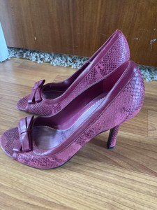 4 inch pointed toe heels