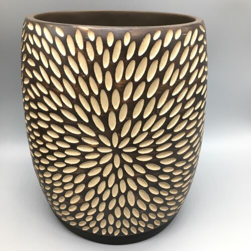 Cynthia Rowley Etched Petal Brown Wastebasket Trash Can Cream Bathroom Accessory - 第 1/7 張圖片