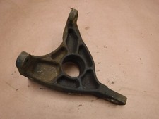 Jeep Liberty 05-06 2.8 CRD Diesel Passenger Side  Motor  Mount Insulator