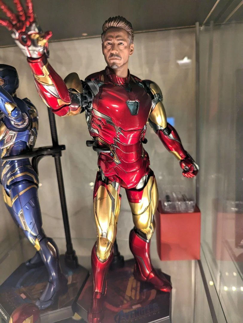 Hot Toys Iron Man Mk.85 And Rescue Set With Box Limited Vintage Rare