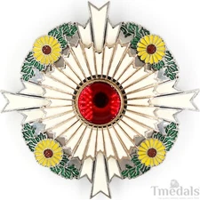 Japan highest order "the Supreme Order of the Chrysanthemum" Grand Cordon Medal