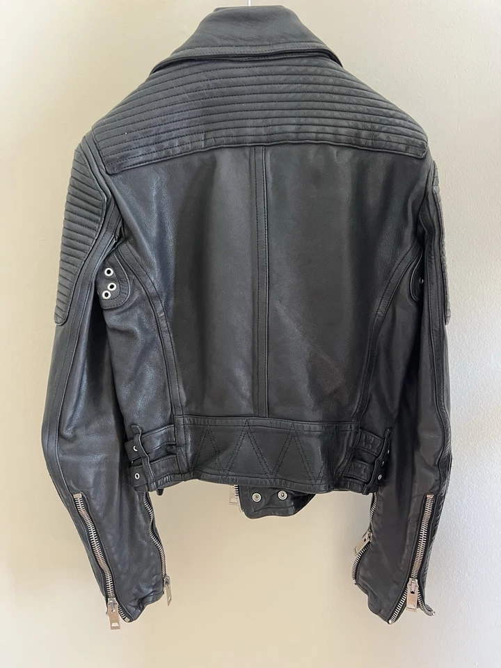 Chaqueta de cuero Burberry Prorsum 2011 38 Foto 2 de 4