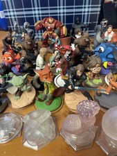   Huge Disney Infinity Lot Of 60+ Pcs Figures...