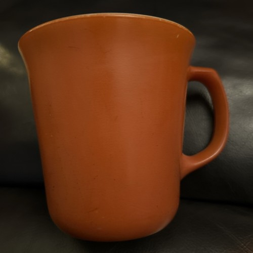 Set of 4 Vintage PYREX Corning Burnt Orange Rust Brown Coffee Cups Mugs D Handle - Picture 6 of 13