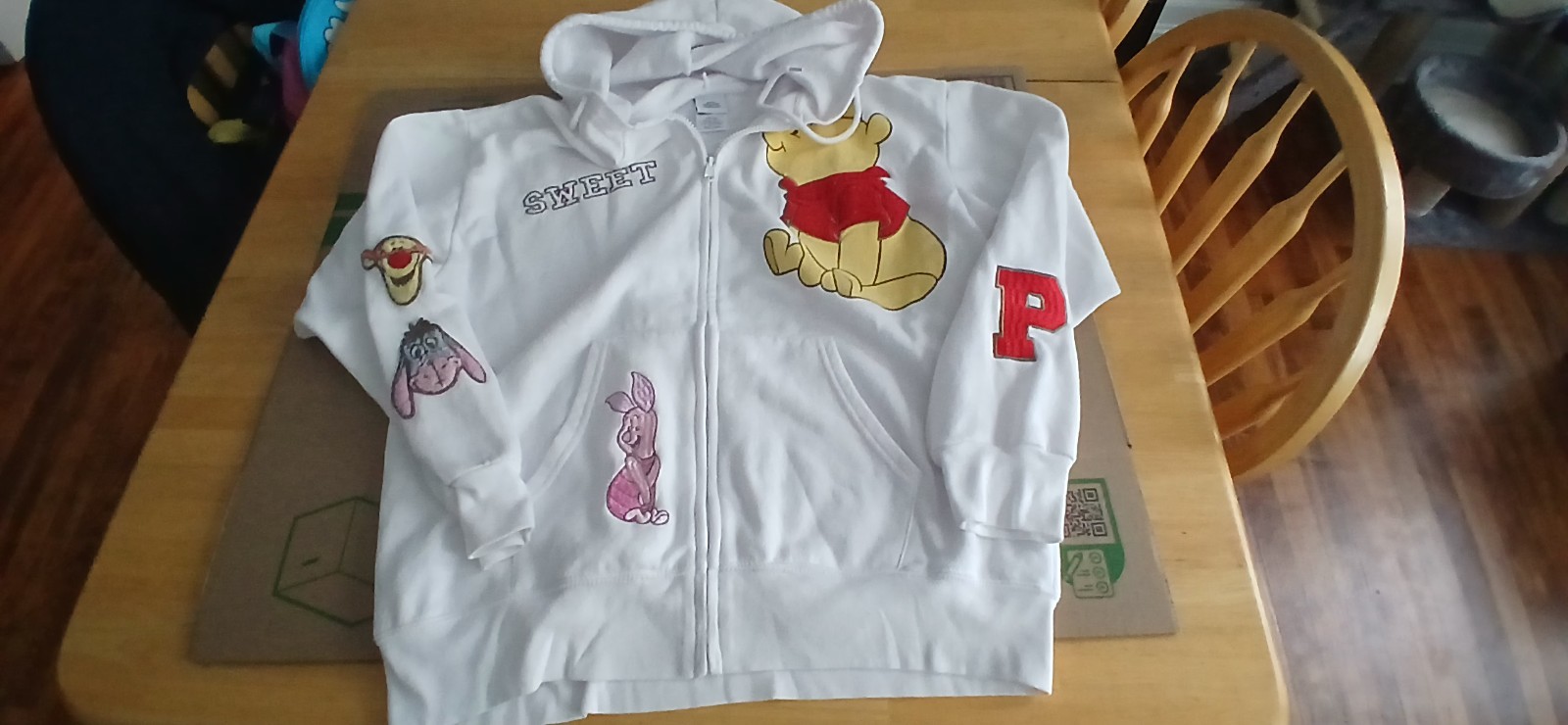 Disney Winnie The Pooh Embroidered Womens XL Full Zip Hoodie Sweatshirt NWOT