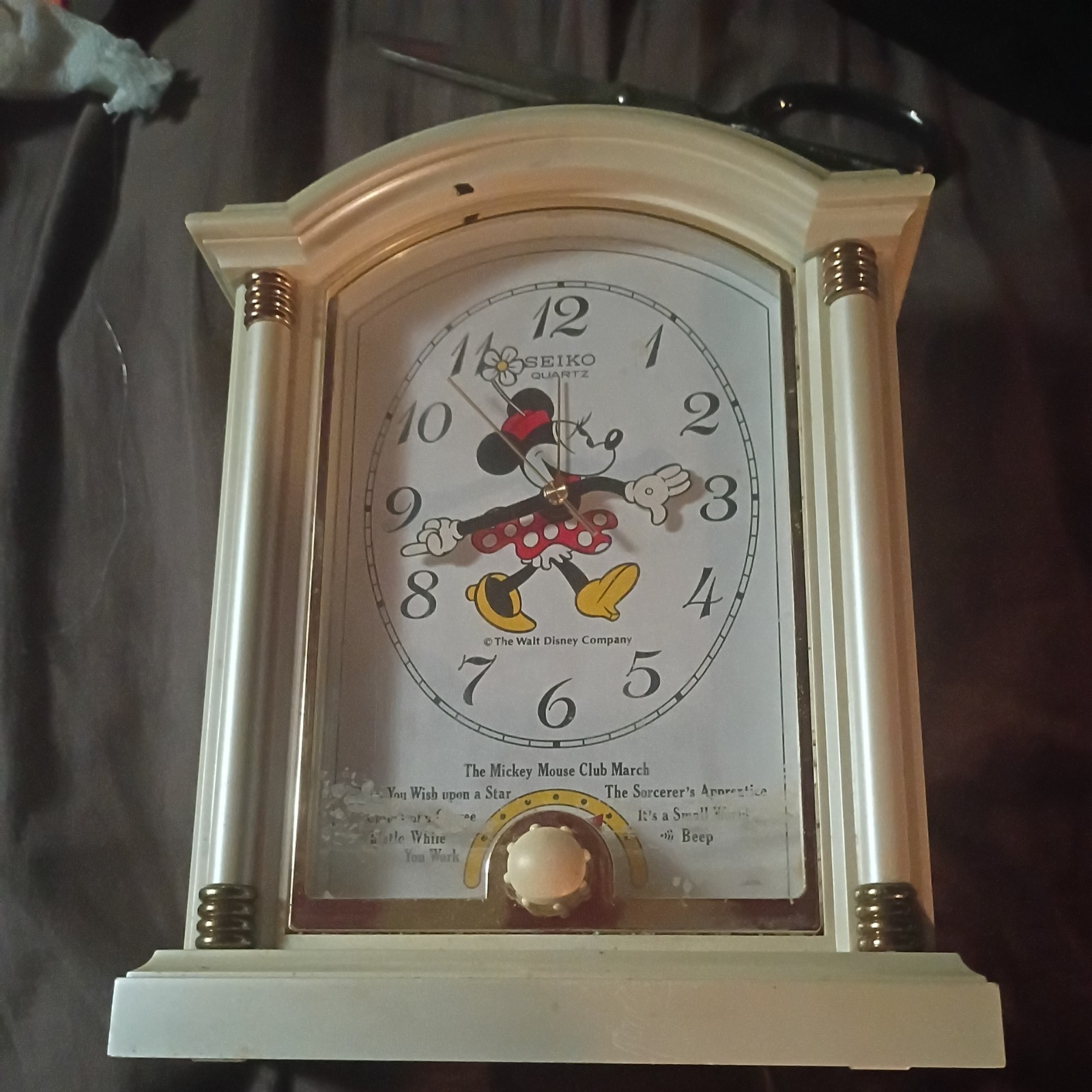 Vintage Seiko Quartz Disney Minnie Mouse Musical Alarm Clock Mantel White