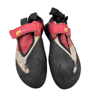 BRAND NEW RESOLE Five Ten 5.10 Hiangle Women's US 7 Climbing Shoes EUR 37.5