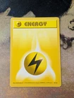 Pokemon Lightning Energy Shadowless Base Set - LP