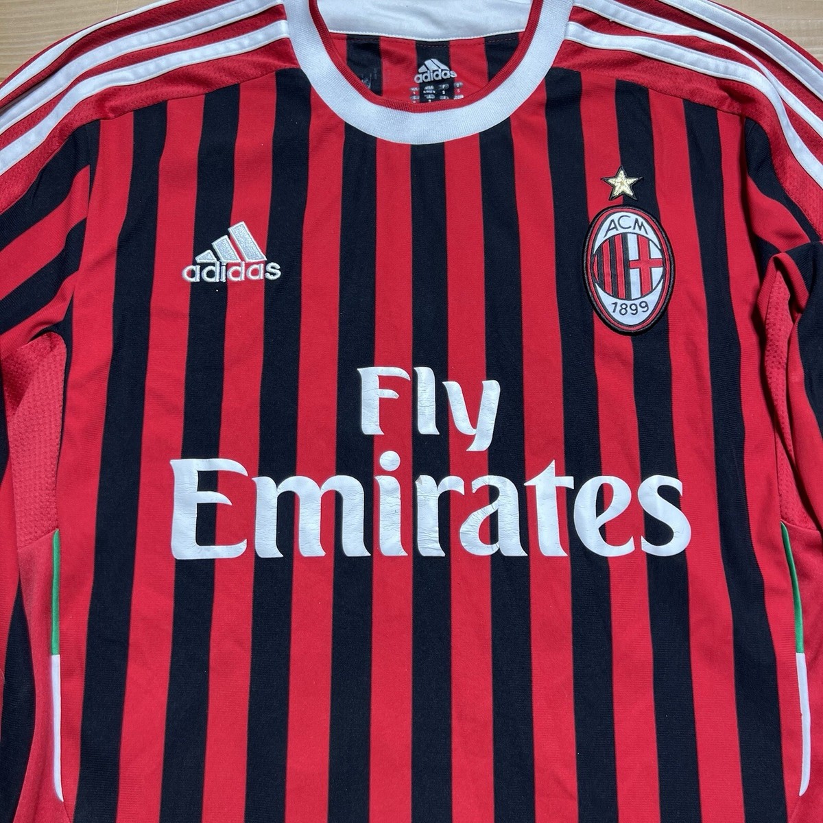 ACミラン IBRAHIMOVIC 11番 ユニフォーム Adidas Ibrahimovic AC Milan adidas Soccer Long Sleeve Jersey 11/12