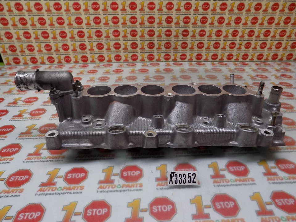 1996-2002 TOYOTA 4RUNNER *LOWER* INTAKE MANIFOLD ASSEMBLY 17101-62020 OEM - Image 3 of 4