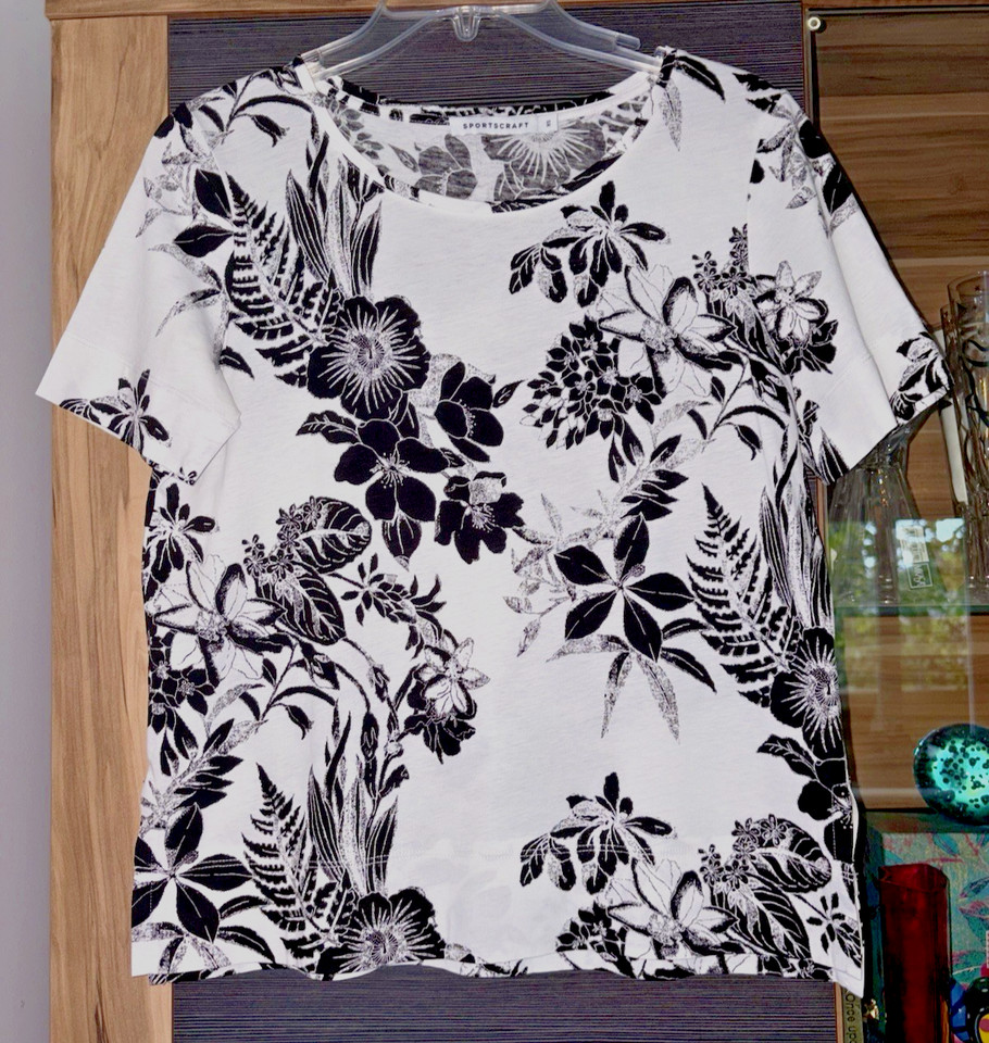 SPORTSCRAFT (Size XS) 100% Cotton Black And White Floral Sketch Print Tee Top