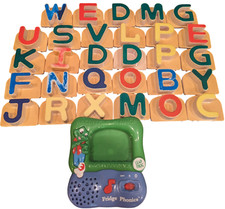 LEAP FROG FRIDGE PHONICS WITH 29 LETTERS, WORKS