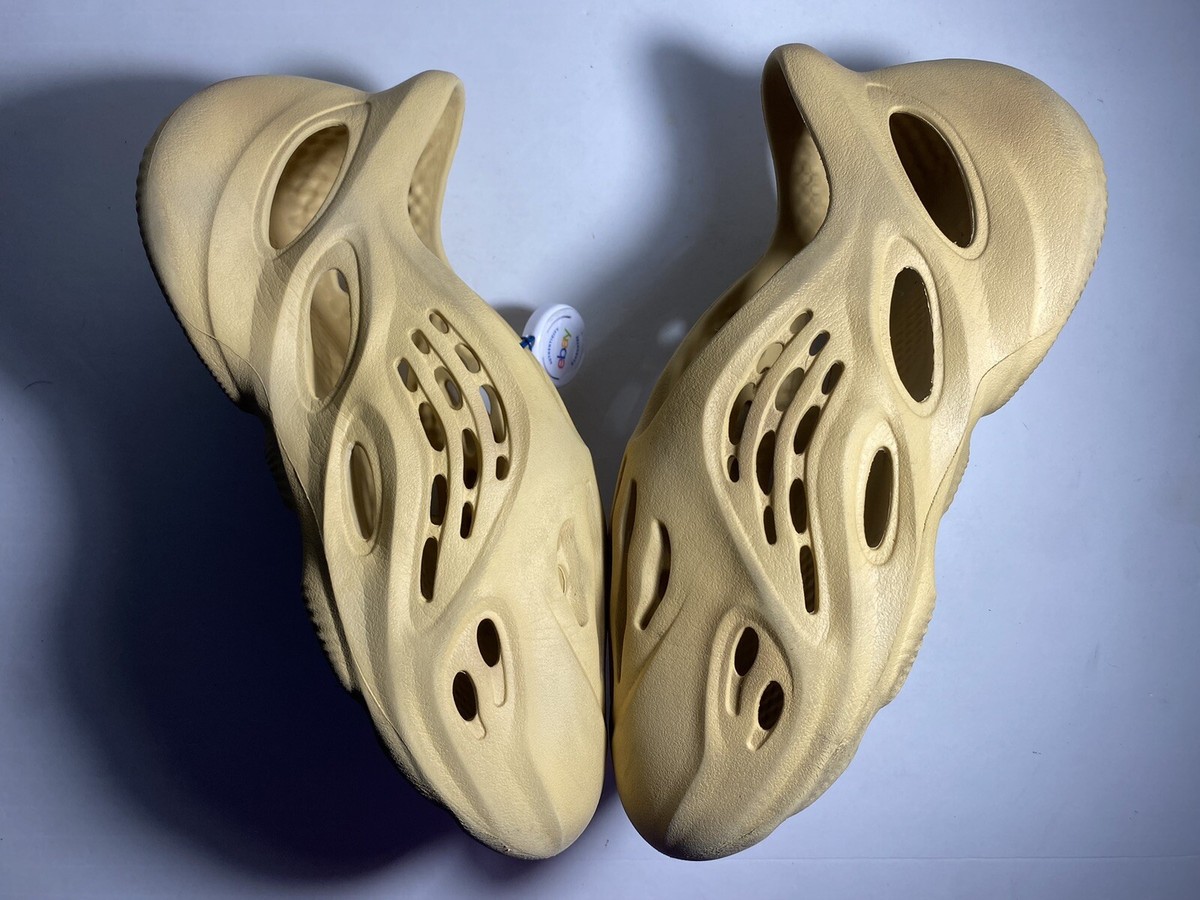 Size 5M/6.5W - adidas Yeezy Foam RNR Desert Sand GV6843 Amazon.com | adidas Mens Yeezy Foam Runner GV6843 Desert  main image 2