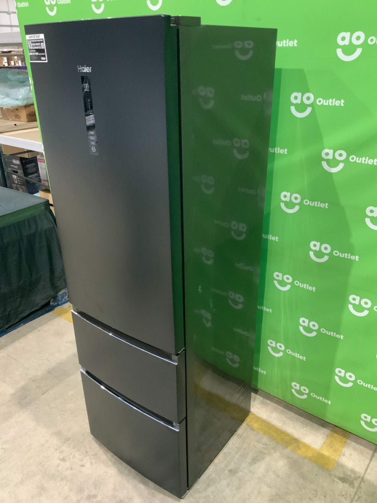 Haier 348L Fridge Freezer Refrigerator Black HTR3619ENPB LF73299