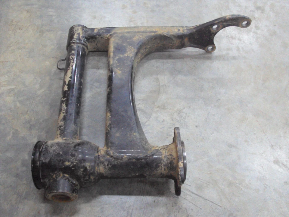 Brazo basculante trasero Honda Fourtrax 350 Foreman 86 87 88 89 Foto 3 de 4