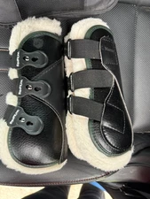 EquiFit D-Teq™ Front Boot With UltraWool™ ImpacTeq® Liner PLUS extra liner