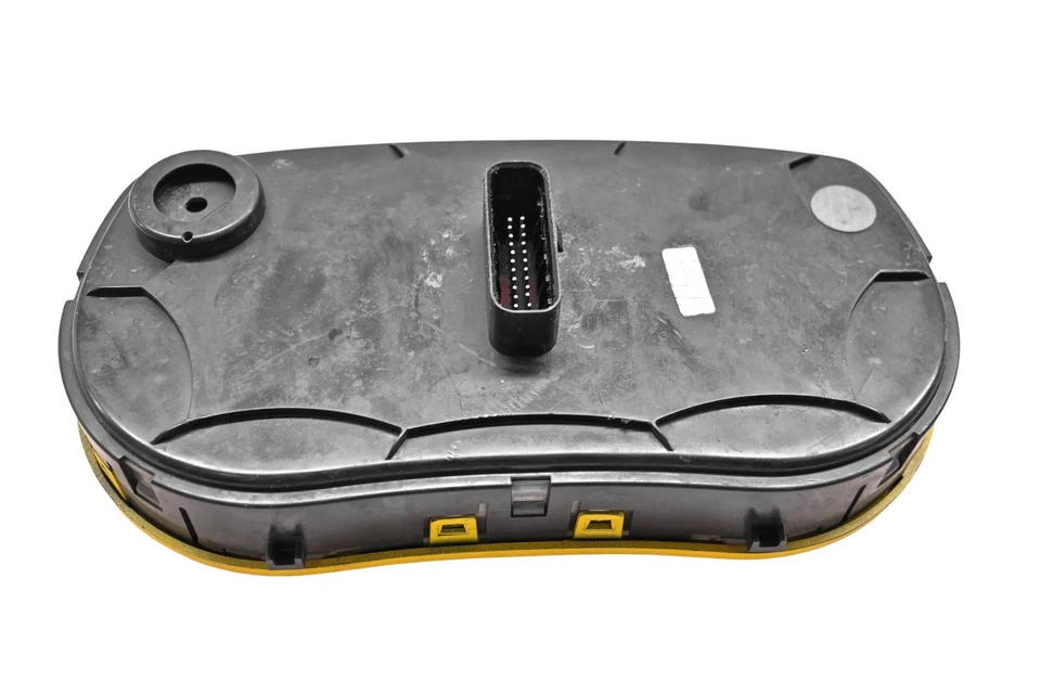 10 velocímetro tablero Ski-Doo Renegade X 800R E-Tec 137" Foto 2 de 4