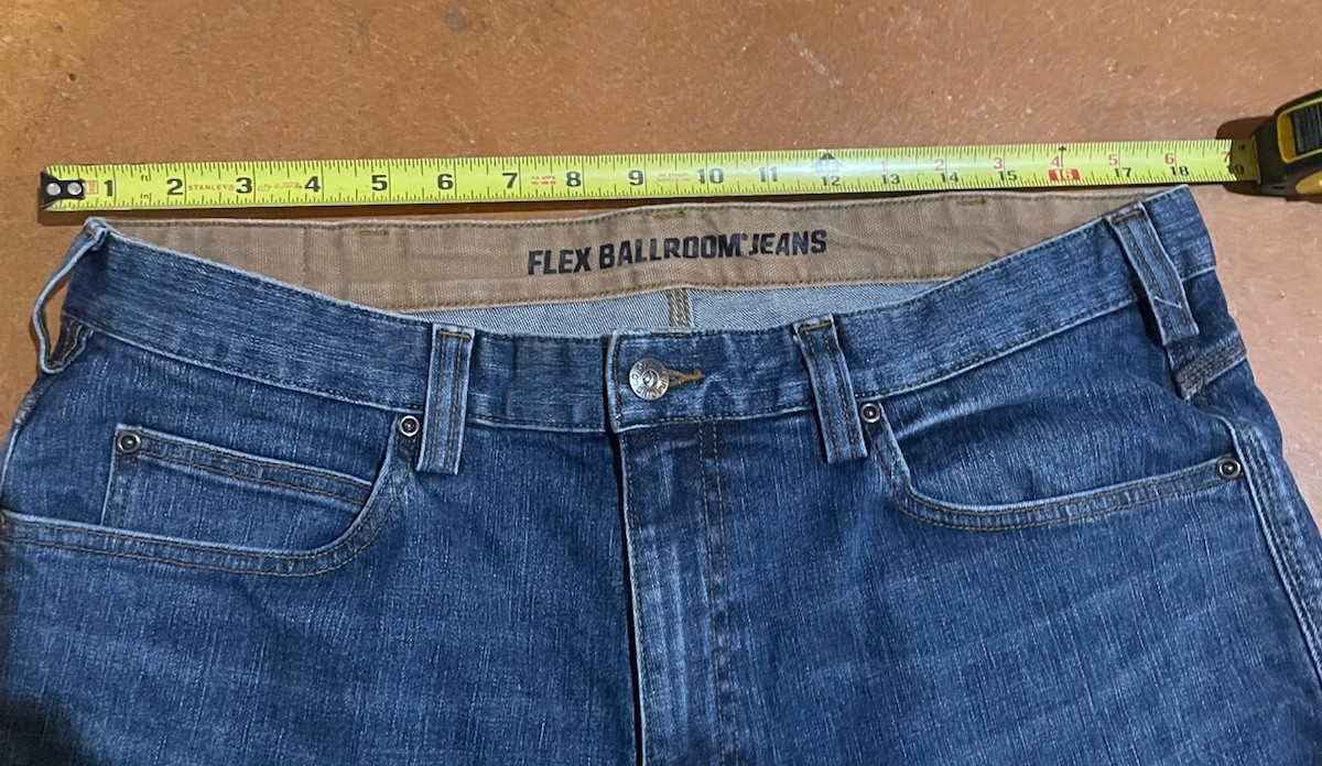 Duluth Trading Co Men’s Jeans 37x30 Flex Ballroom Blue Relaxed Fit